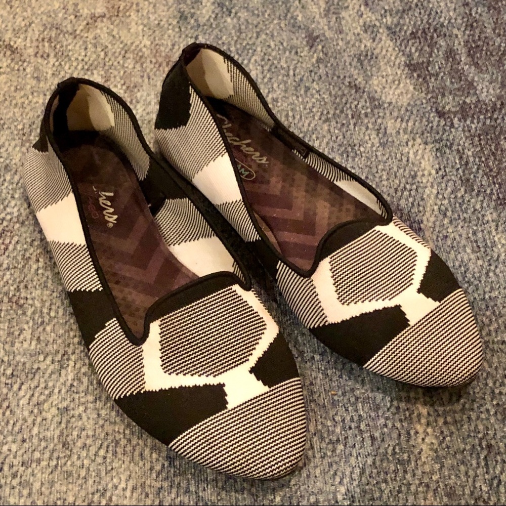 Skechers Black White Flats